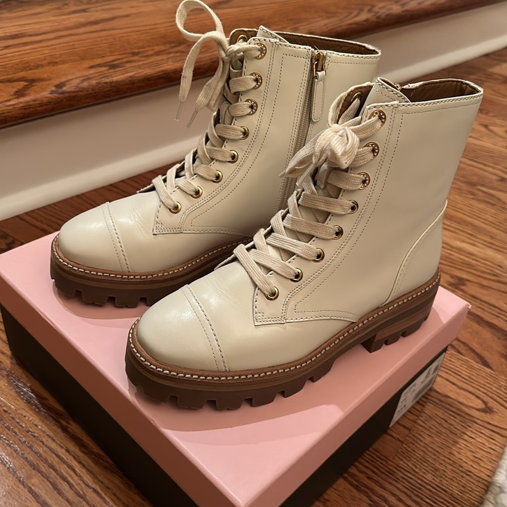 Kate Spade Women's Cream Calf Merritt Lug Boots; lace up w/zipper NWT 7.5